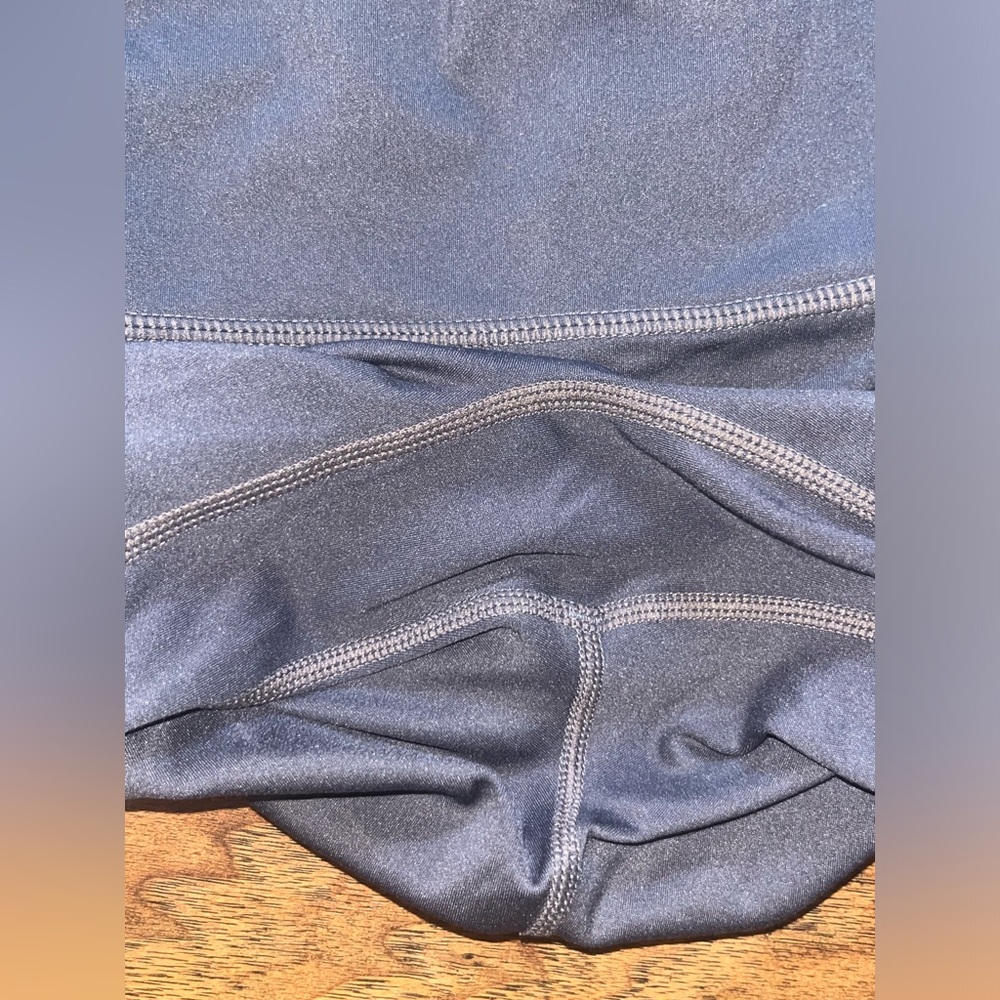 Fabletics Cropped Leggings - Gray - Medium - Euc - image 3